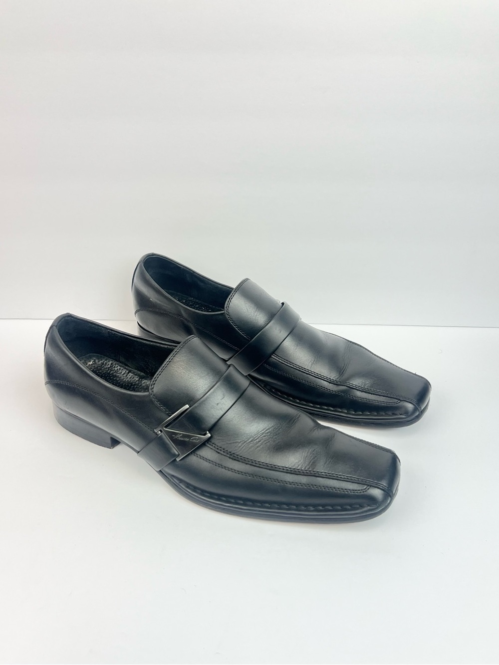 Kenneth Cole New York Men’s loafers size 10.5 M Black Leather